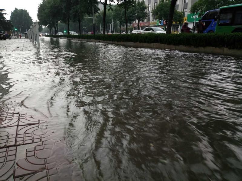 自動雷達(dá)水位雨量監(jiān)測系統(tǒng)，為防汛預(yù)警提供數(shù)據(jù)保障